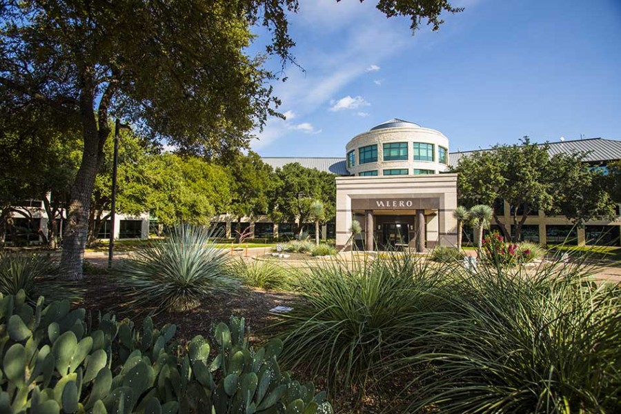 Valero Energy Corporation: San Antonio's Global Refining Giant and What It Means for Dominion Residents